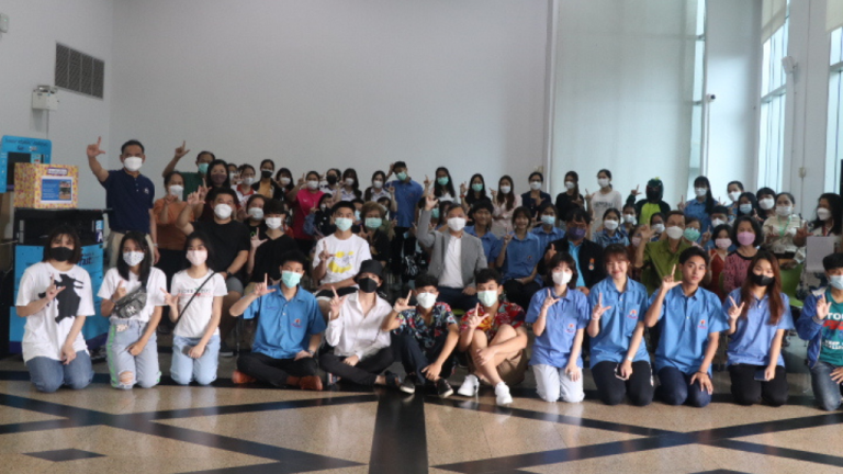 สำนักหอสมุด มข รวมพลังจิตอาสา ช่วยเหลือน้องๆนักเรียนโรงเรียนการศึกษาคนตาบอดที่ประสบอุทกภัย