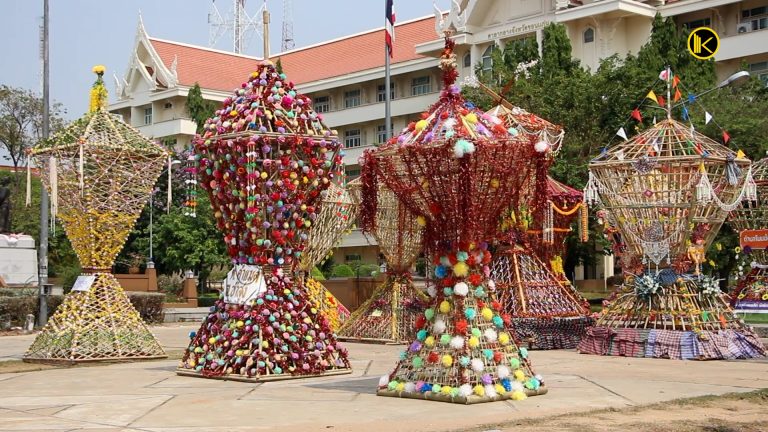 16-9.00_00_03_03.Still019