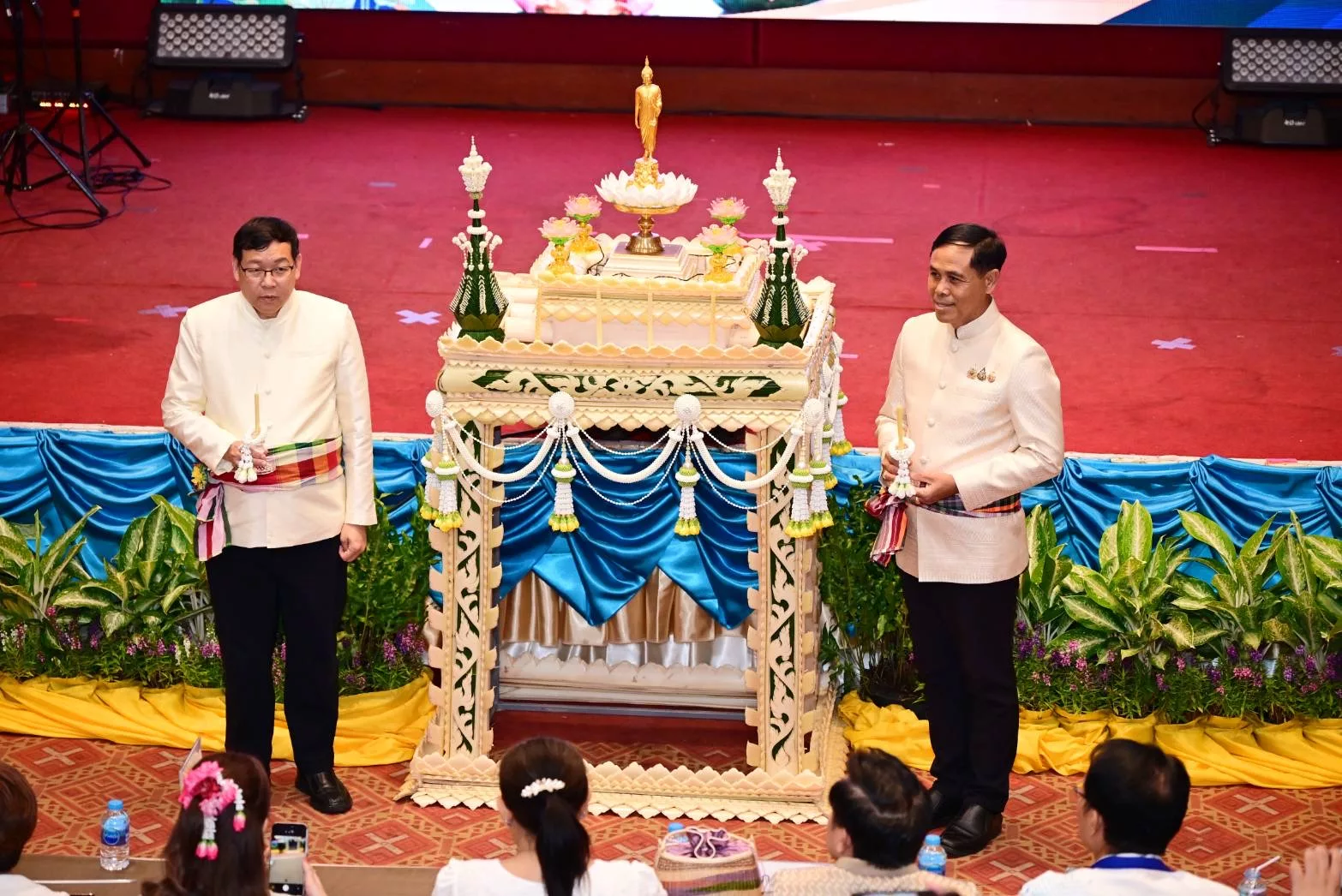 🪔 ขอนแก่นพร้อมจัดออกพรรษา ลอยประทีปบูชา พุทธกตัญญู 24–27 ต.ค. 2569 ริมบึงแก่นนคร